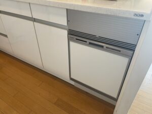 30㎝食洗機を45㎝食洗機に取替える　I型キッチン　施工完了